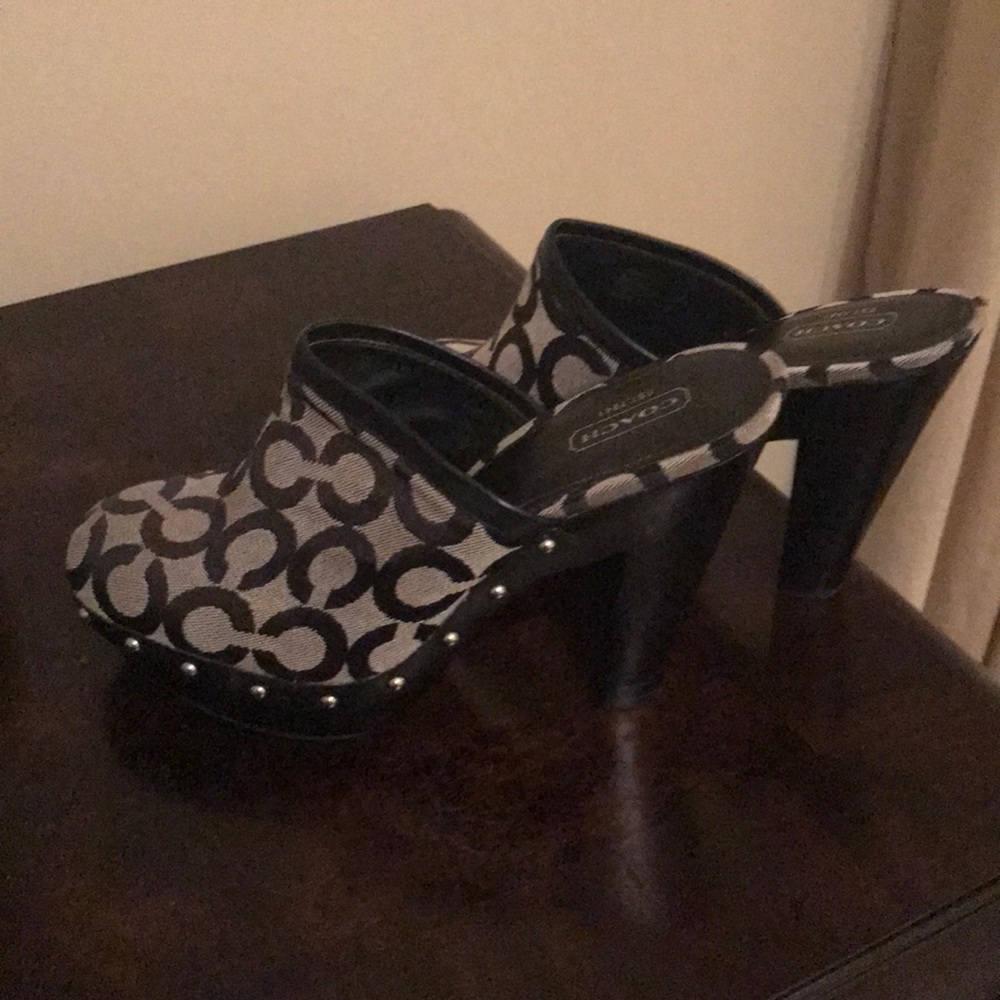 New Coach BaCall Mules